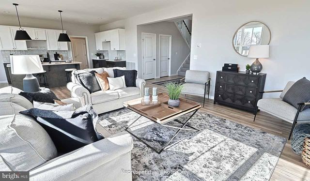 104 NOTTING HILL CT, Mechanicsburg, PA 17050