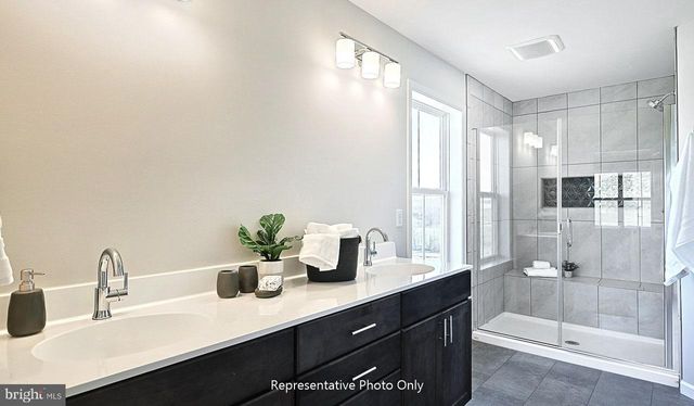 104 NOTTING HILL CT, Mechanicsburg, PA 17050