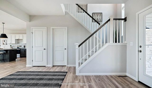 104 NOTTING HILL CT, Mechanicsburg, PA 17050