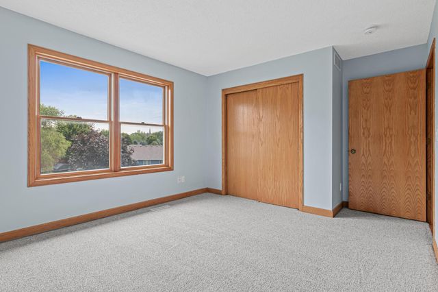 59 Dakota Avenue, Elko New Market, MN 55054