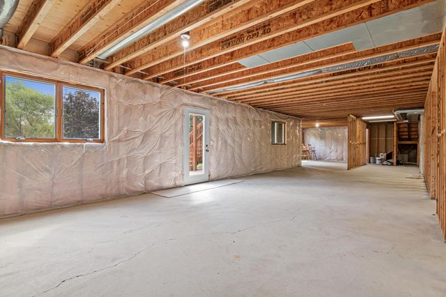 59 Dakota Avenue, Elko New Market, MN 55054