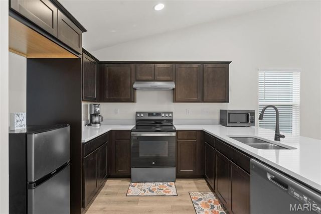 1061 Vardon Meadows Drive, Union, MO 63084