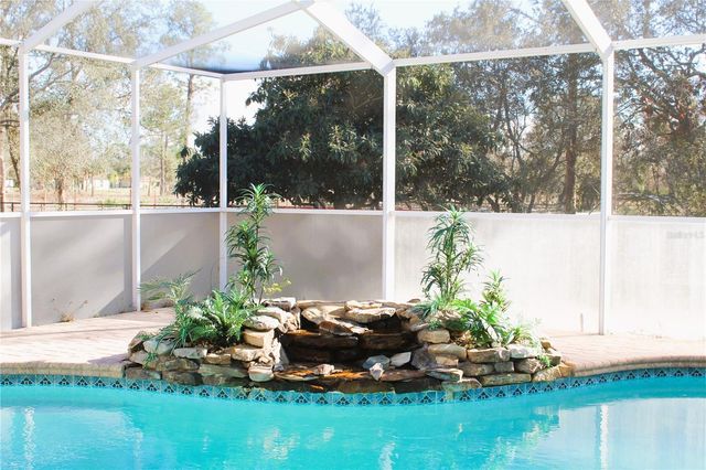 8476 MADRID ROAD, Weeki Wachee, FL 34613