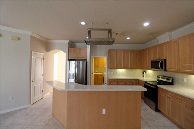 8476 MADRID ROAD, Weeki Wachee, FL 34613