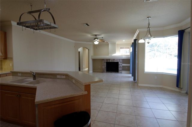 8476 MADRID ROAD, Weeki Wachee, FL 34613