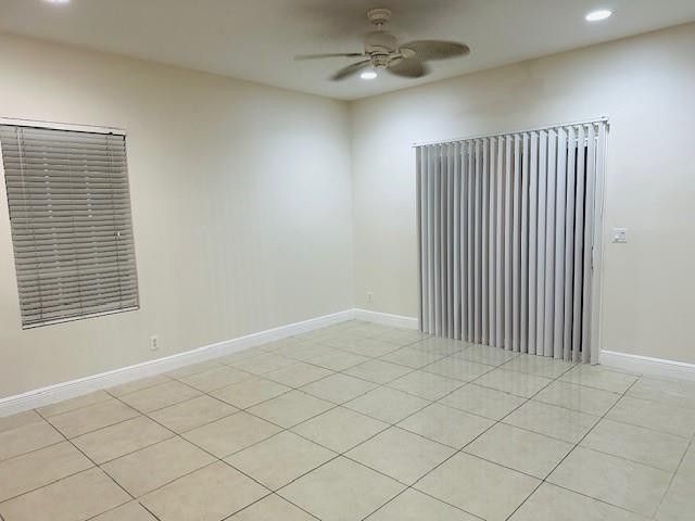 4216 Leo Lane 5g, Riviera Beach, FL 33410