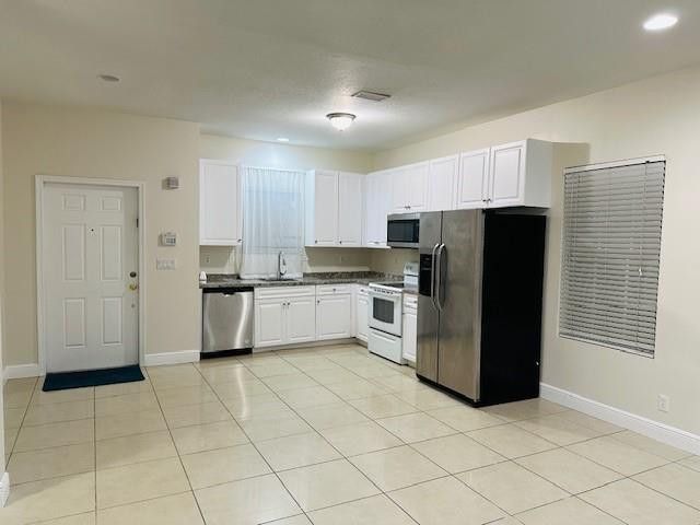 4216 Leo Lane 5g, Riviera Beach, FL 33410