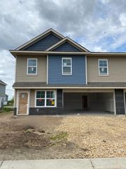 21749 Dahlia Lane, Farmington, MN 55024