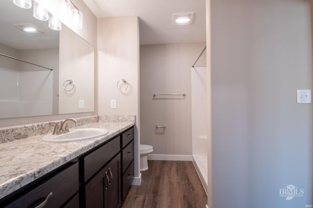 2805 W Preserve Lane, Muncie, IN 47304