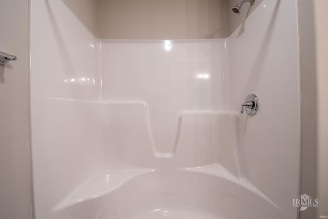 2805 W Preserve Lane, Muncie, IN 47304