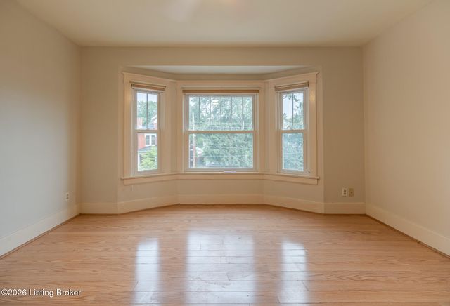 2019 Bonnycastle Ave, Louisville, KY 40205