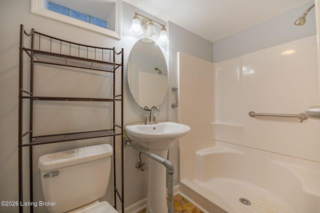 2019 Bonnycastle Ave, Louisville, KY 40205