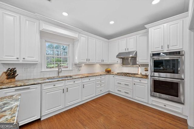 6460 Rutherford Place, Suwanee, GA 30024