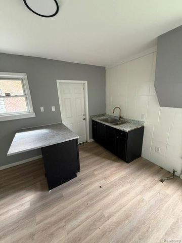 4619 16th Street, Detroit, MI 48208