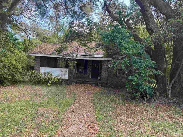 6305 W Jackson St, Pensacola, FL 32506