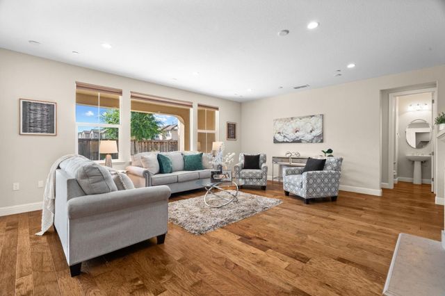 4063 Cadwallader Avenue, San Jose, CA 95121