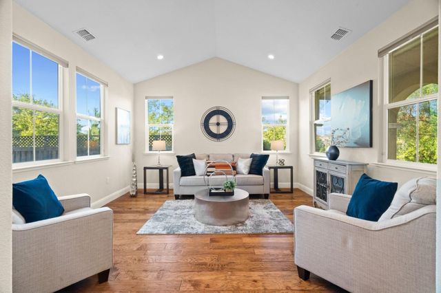 4063 Cadwallader Avenue, San Jose, CA 95121