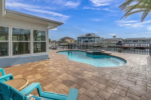 3553 SEAWAY DRIVE, New Port Richey, FL 34652