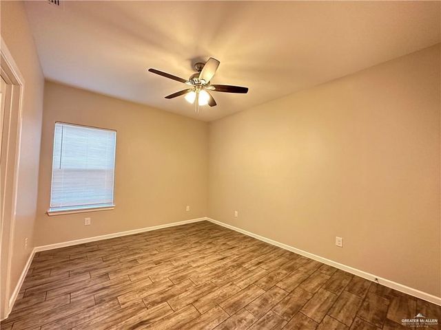 1305 W Sucre Drive, Edinburg, TX 78541