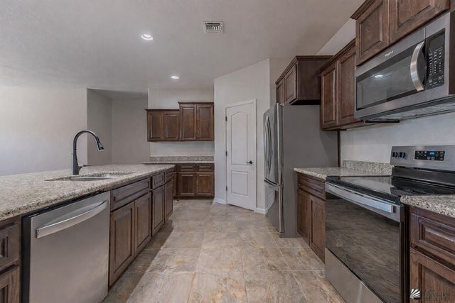 7881 E 43 Ln, Yuma, AZ 85365