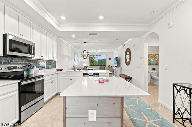 9578 Trevi CT 5124, Naples, FL 34113