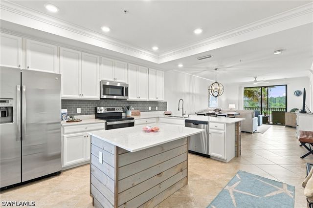 9578 Trevi CT 5124, Naples, FL 34113