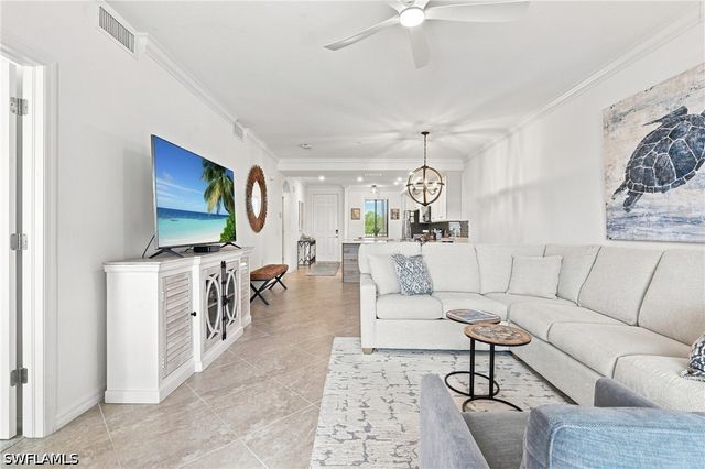 9578 Trevi CT 5124, Naples, FL 34113