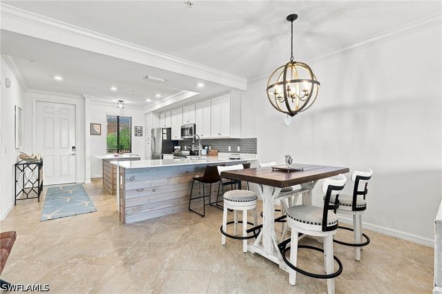 9578 Trevi CT 5124, Naples, FL 34113