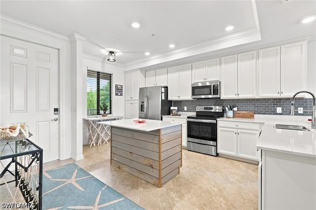 9578 Trevi CT 5124, Naples, FL 34113