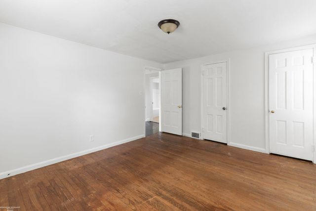 18401 Blackmoor Street, Detroit, MI 48234