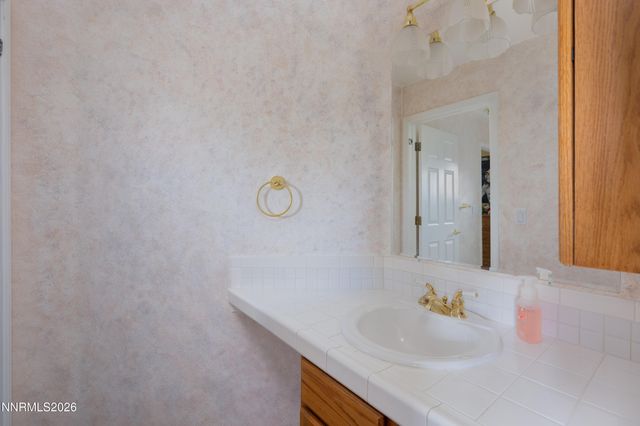6364 N Ginger Quill Court, Sparks, NV 89436