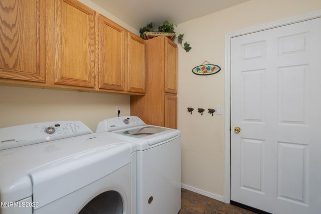 6364 N Ginger Quill Court, Sparks, NV 89436
