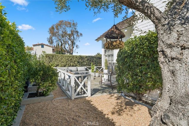 420 Acacia, Corona Del Mar, CA 92625