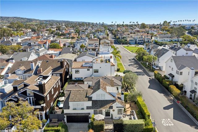 420 Acacia, Corona Del Mar, CA 92625