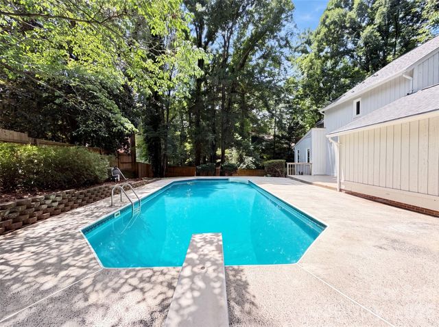 7210 Apple Creek Drive, Charlotte, NC 28227