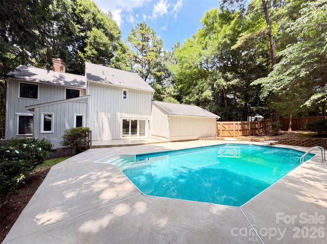 7210 Apple Creek Drive, Charlotte, NC 28227