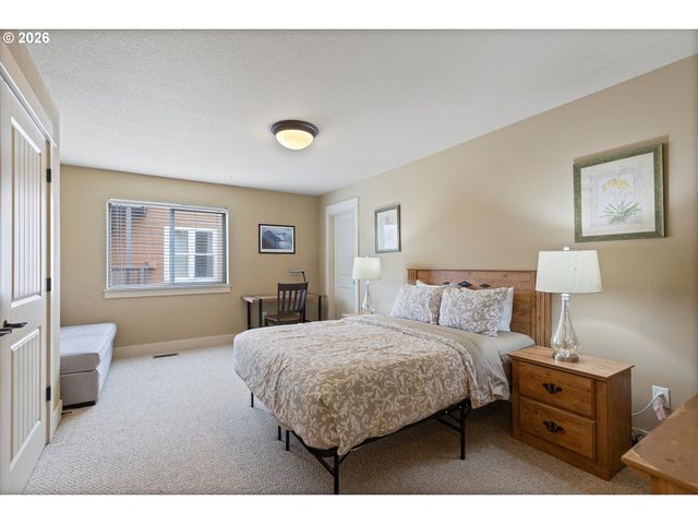 3208 Nw JETTY Ave, Lincoln City, OR 97367