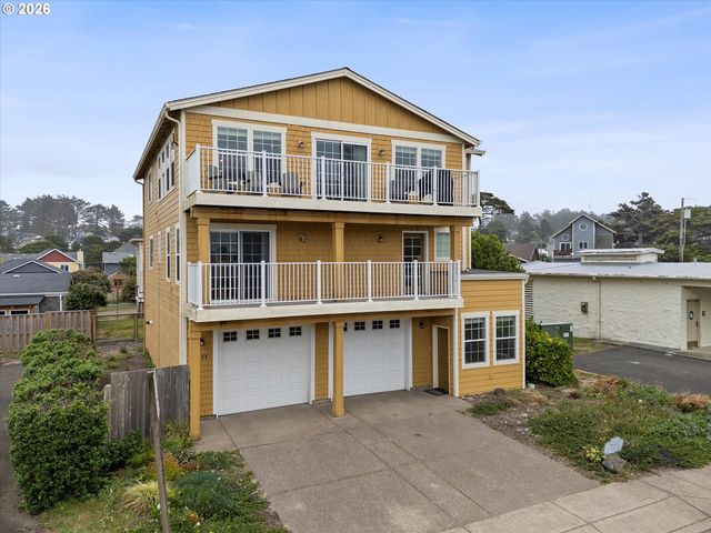 3208 Nw JETTY Ave, Lincoln City, OR 97367