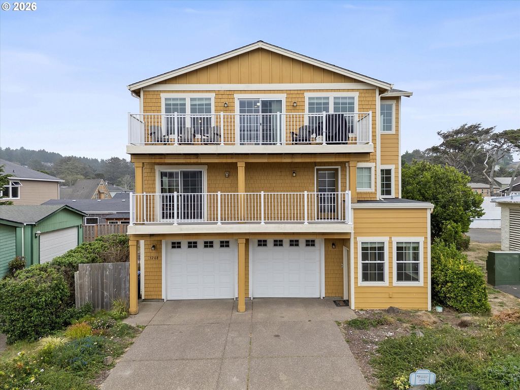 3208 Nw JETTY Ave, Lincoln City, OR 97367