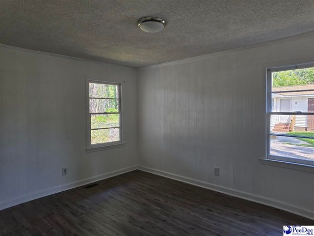 916 Fleetwood, Mullins, SC 29574