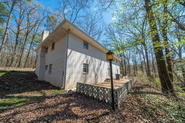 15 Autumn Hills Lane, Mount Ida, AR 71957
