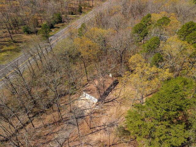 15 Autumn Hills Lane, Mount Ida, AR 71957