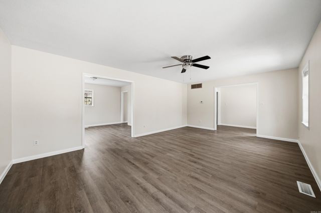 15 Autumn Hills Lane, Mount Ida, AR 71957