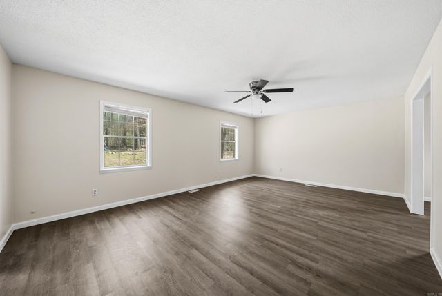 15 Autumn Hills Lane, Mount Ida, AR 71957