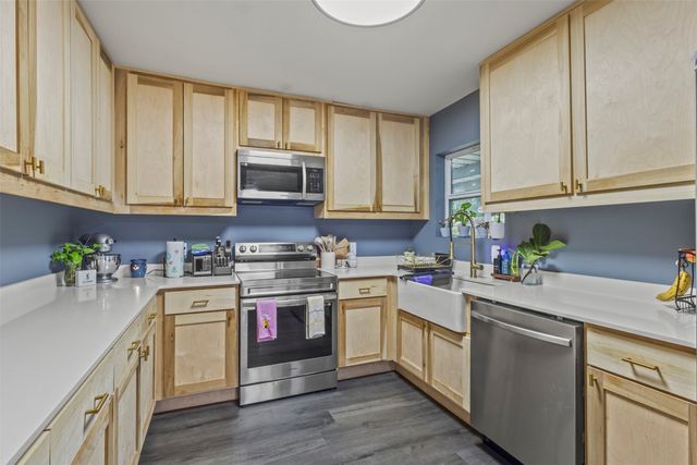 1602 Park Place, Irving, TX 75061