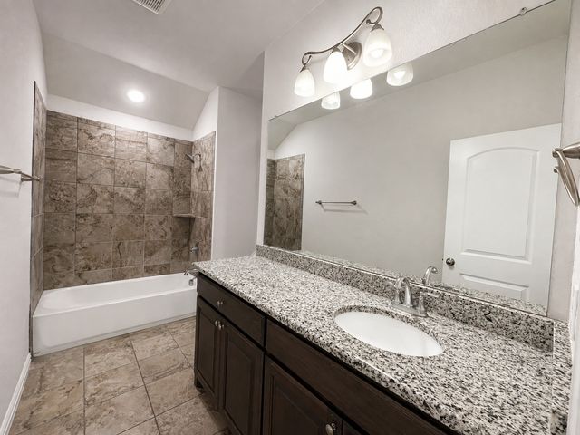 6713 Farsight Drive, Fort Worth, TX 76179