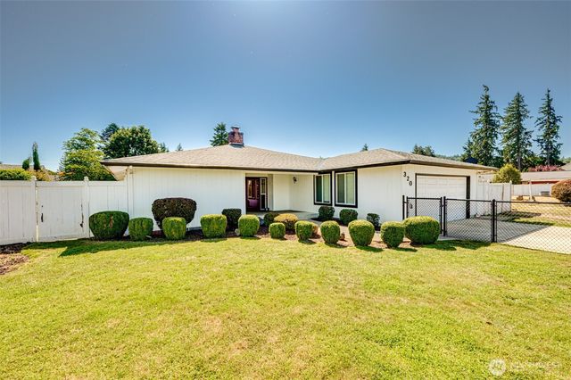 320 Fir Avenue, Woodland, WA 98674