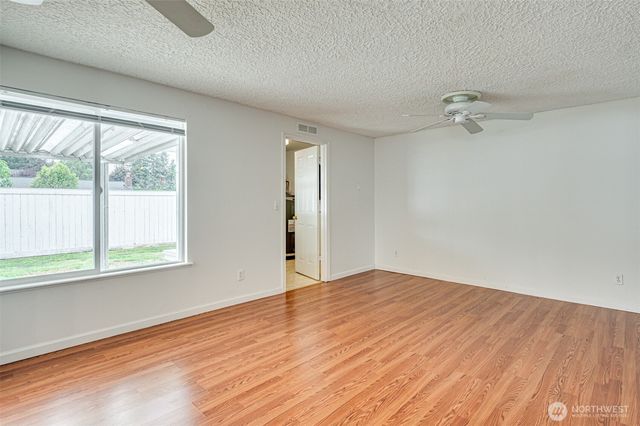 320 Fir Avenue, Woodland, WA 98674