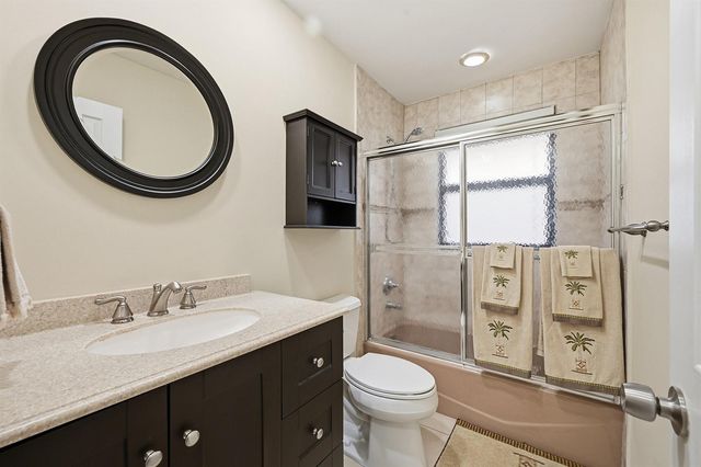 3135 NW 13th Street, Delray Beach, FL 33445