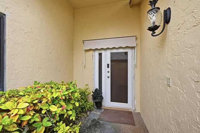 3135 NW 13th Street, Delray Beach, FL 33445